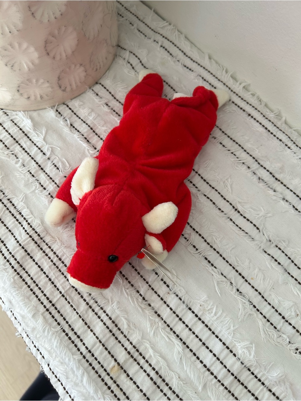 Vintage 1995 Ty Beanie Baby Snort the Bull Red Plush
